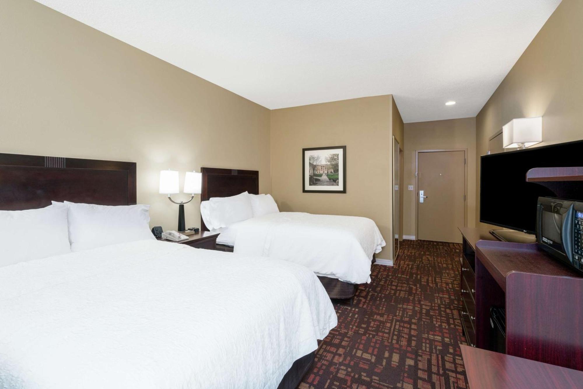 Hampton Inn Corydon Buitenkant foto