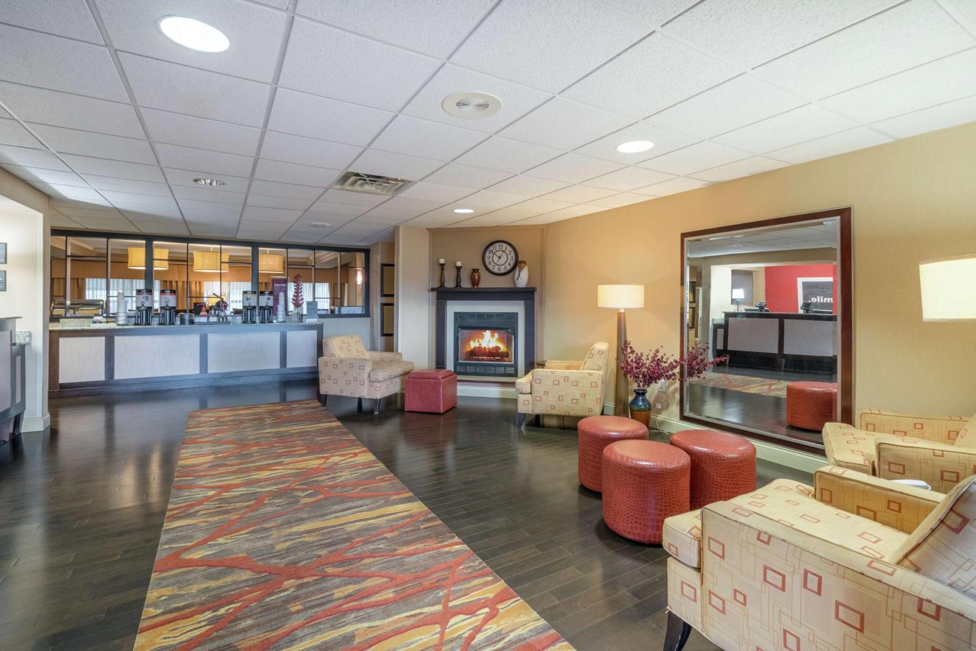 Hampton Inn Corydon Buitenkant foto